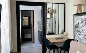 joli studio à proximité des thermes